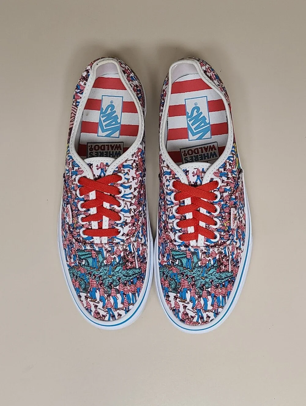 Vans X Where's Waldo ?  Authentic skateboard sneakers size 9.5